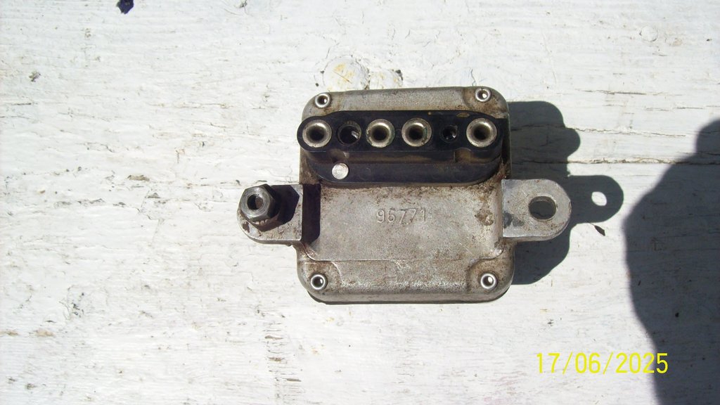regulateur tracteur.JPG